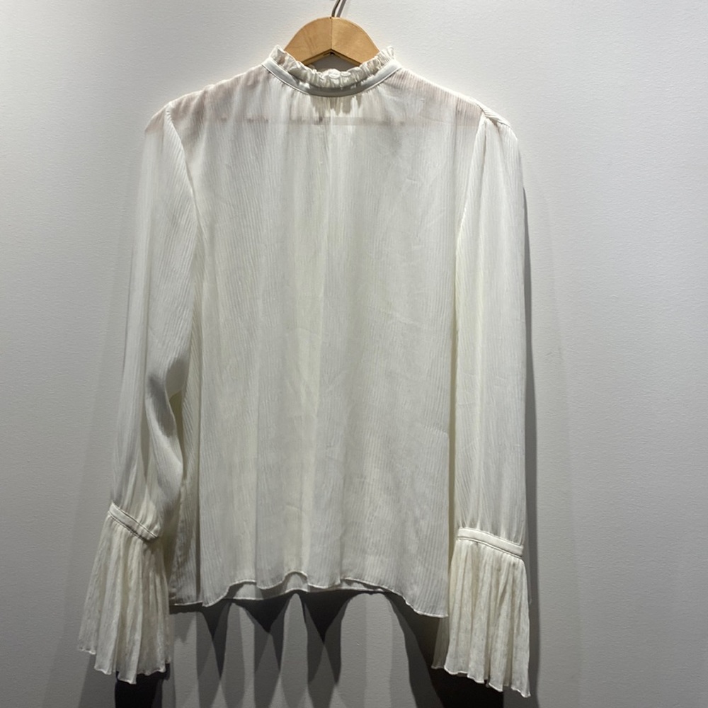 NWOT white blouse
